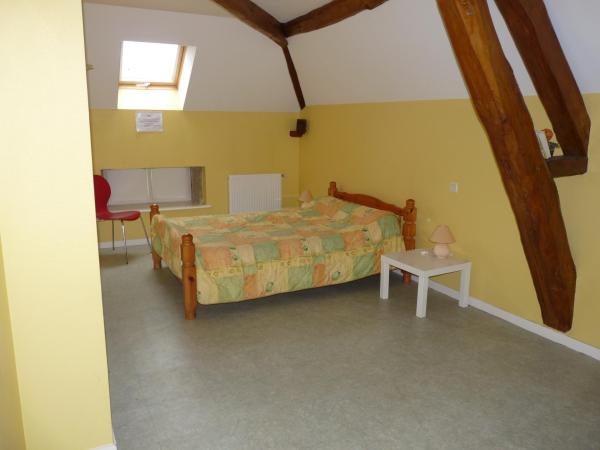 Chambre lit 2 personnes