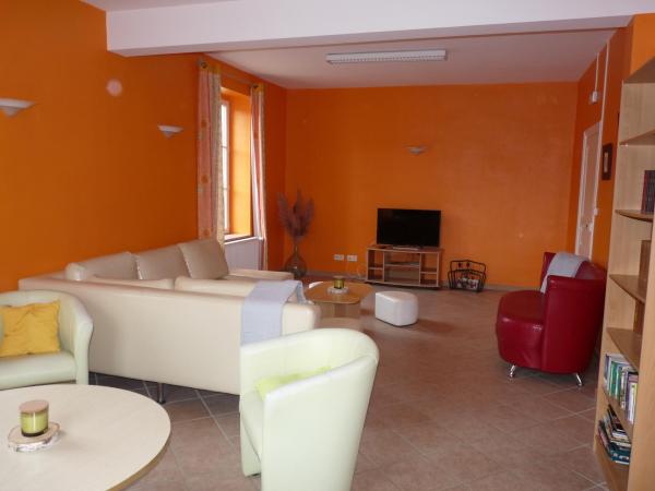 Salon chaleureux et convivial